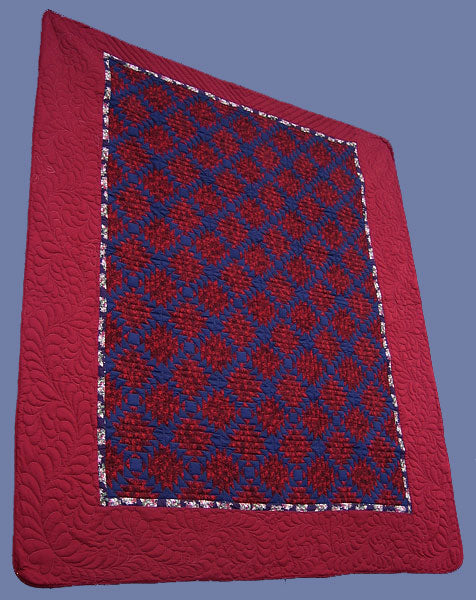 Diamond Cut Patchwork Amish Quilt 102x114