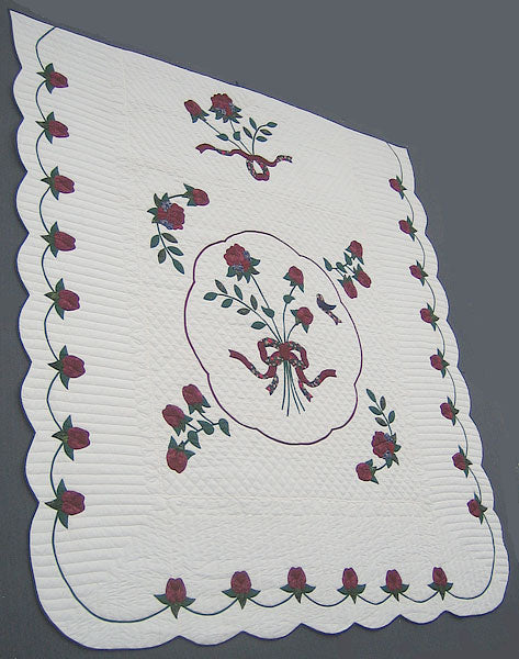 Lancaster Treasure Applique Amish Quilt 100x111