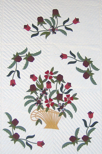 Victorian Flower Basket Amish Quilt 103x113