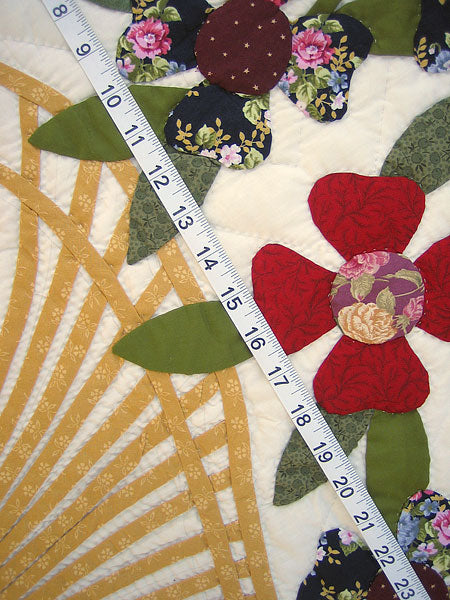 Victorian Flower Basket Amish Quilt 103x113