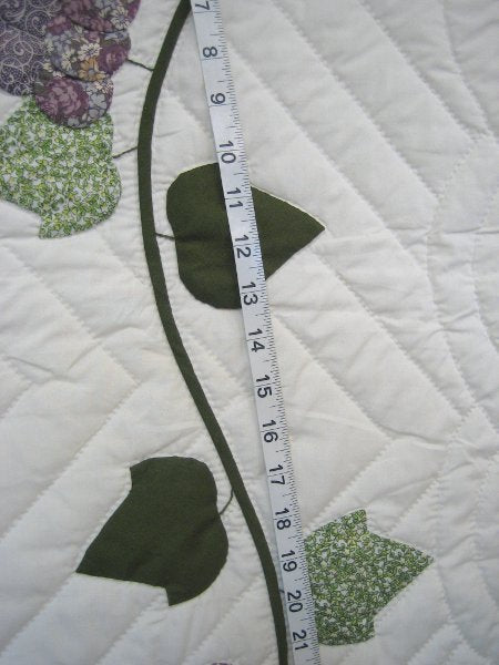 Country Grapes Applique Amish Quilt 103X113