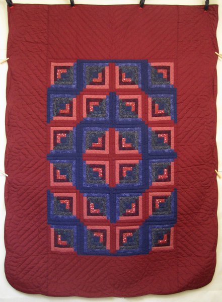 Log Cabin Amish Quilt 72x97