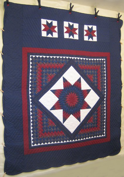 Midnight Lone Star Common Amish Quilt 100x116