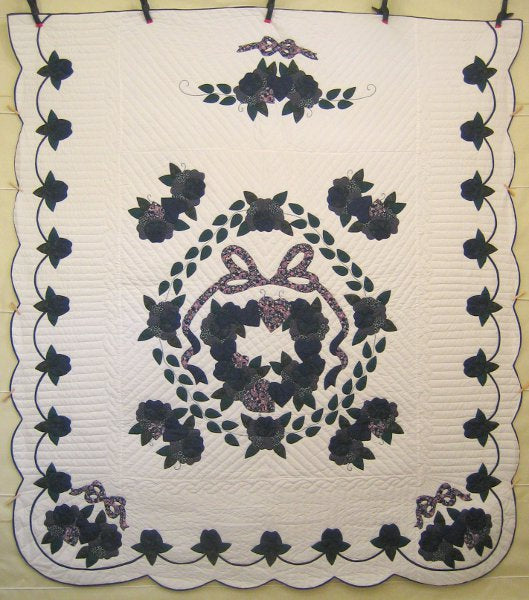 Country Rose Garden Applique Amish Quilt 99x111