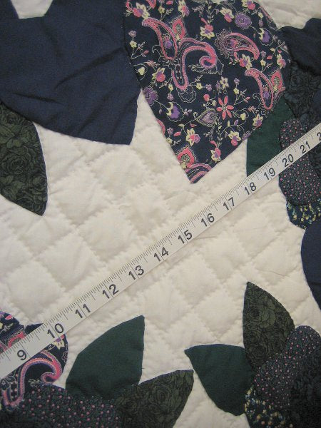 Country Rose Garden Applique Amish Quilt 99x111