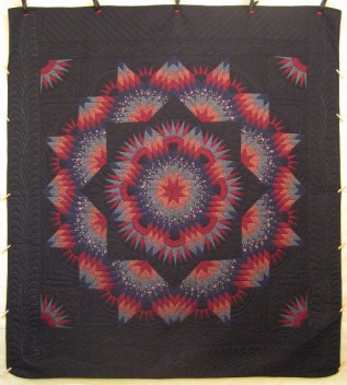 King Broken Star Burst Amish Quilt 102x113