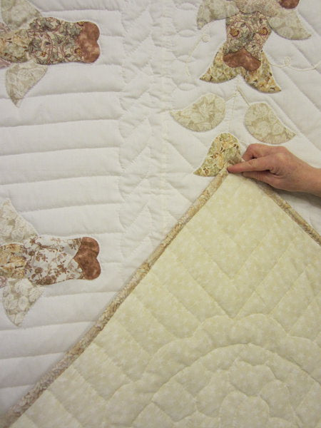 Country Rose Applique Amish Quilt 102x114