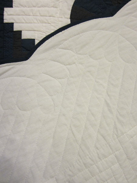Log Cabin Fan Amish Quilt 103x112