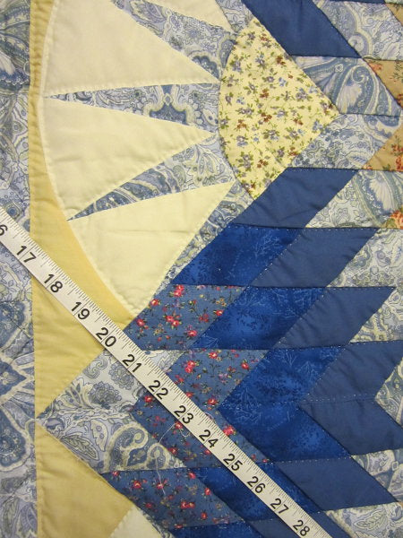 Broken Star Burst Amish Quilt 106x117