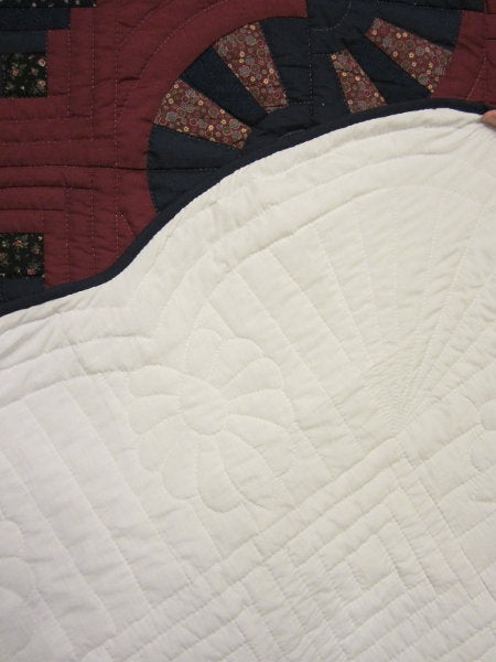 Log Cabin Fan Amish Quilt 103x113