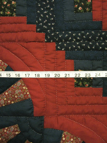 Log Cabin Fan Amish Quilt 103x113