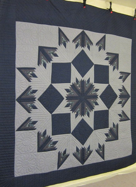 Broken Mineral Star Amish Quilt 104x114