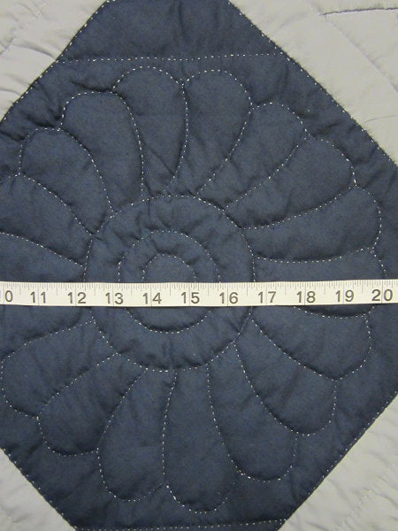 Broken Mineral Star Amish Quilt 104x114