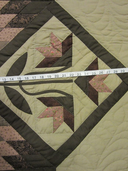 PA Dutch Earth Star Patchwork Amish Quilt 104x116