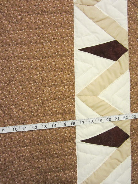 Lily Framed Flower Applique Amish Quilt 104x114