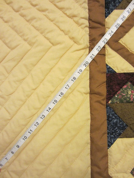 Spinning Star Amish Quilt 102x117