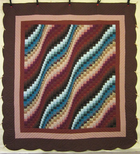 Escalating Patches Amish Patchwork Quilt 107x116