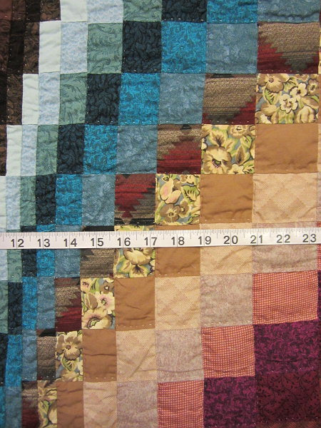 Escalating Patches Amish Patchwork Quilt 107x116