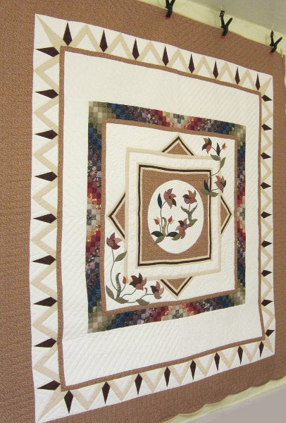 Buds Flowers Applique Amish Quilt 106x115