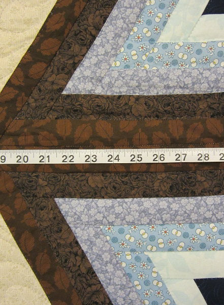 Log Cabin Star Ivory Sage Patchwork Quilt 94x113
