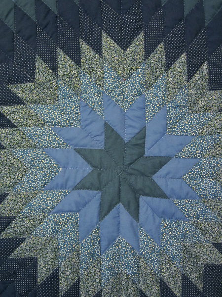 Diamond Star Patchwork Amish Quilt 102x115