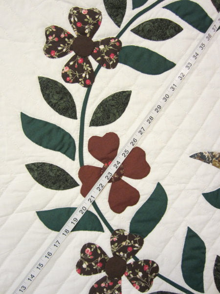 Songbird Wreath Applique Amish Quilt 105x113