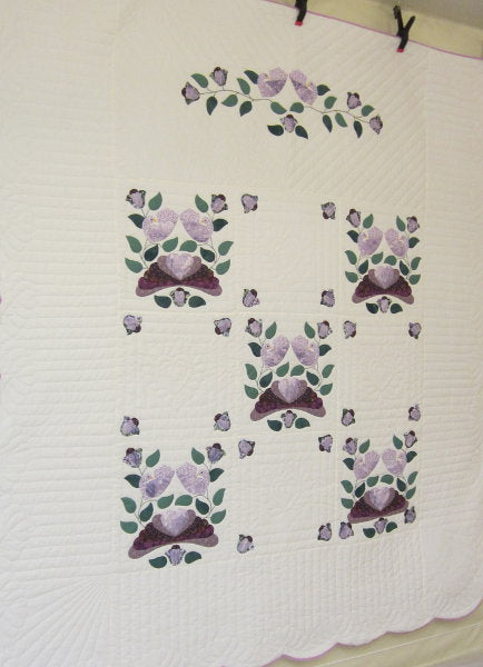 Country Bride Applique Amish Quilt 96x109