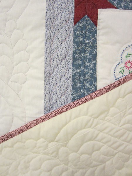 Embroidered Flowers Star Amish Quilt 91x104