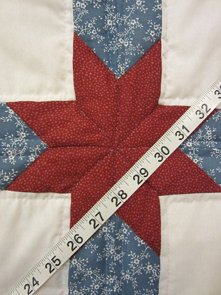 Embroidered Flowers Star Amish Quilt 91x104