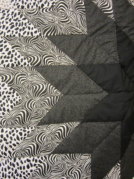 Spectacular Midnight Star Patchwork Amish Quilt 98x109