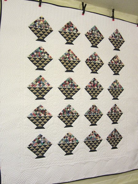Cherry Basket Patchwork Amish Quilt 95x107