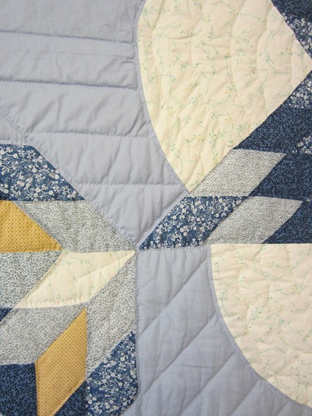 Shining Star Patchwork Amish Quilt 102x105