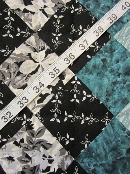 Boston Commons Patchwork Amish Quilt 103x105
