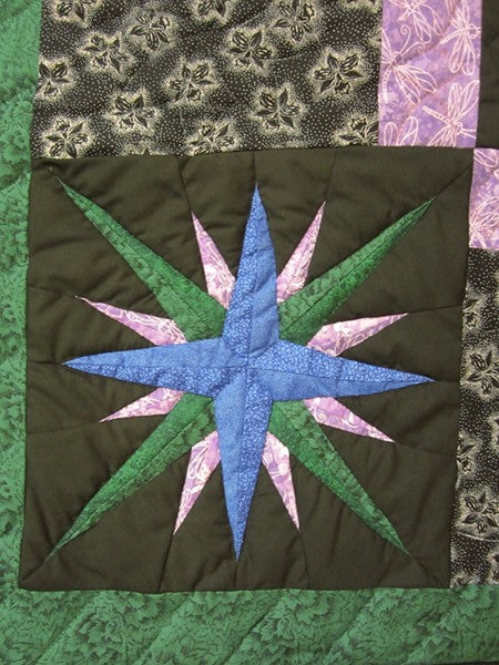 Mariners Compass Starburst Patchwork Amish Quilt 94x106