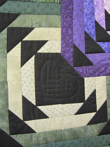 Sunshine Shadow Log Cabin Amish Quilt 97x105
