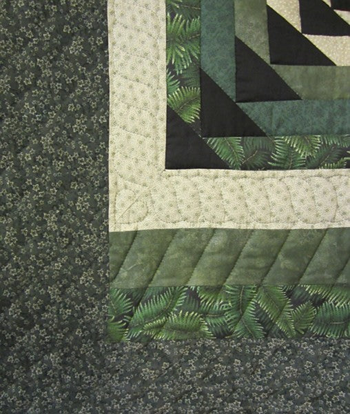 Sunshine Shadow Log Cabin Amish Quilt 97x105