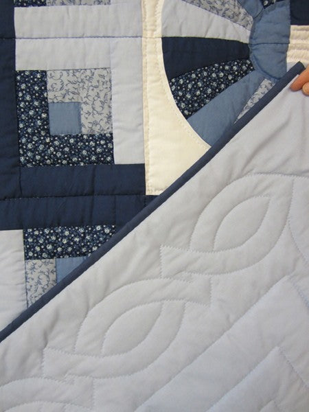 Grandmas Log Cabin Fan Amish Quilt 93x108