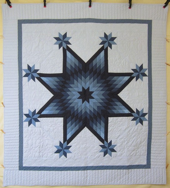 Framed Twinkling Star Patchwork Amish Quilt 94x104