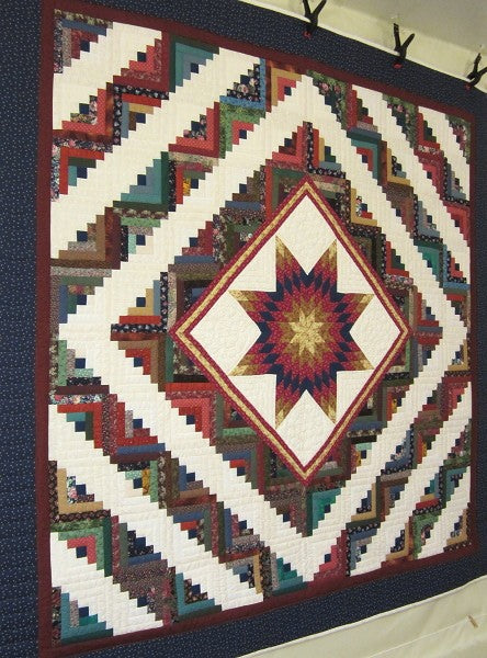 Northern Lights Log Cabin Star Patchwork Amish Quilt 103x104