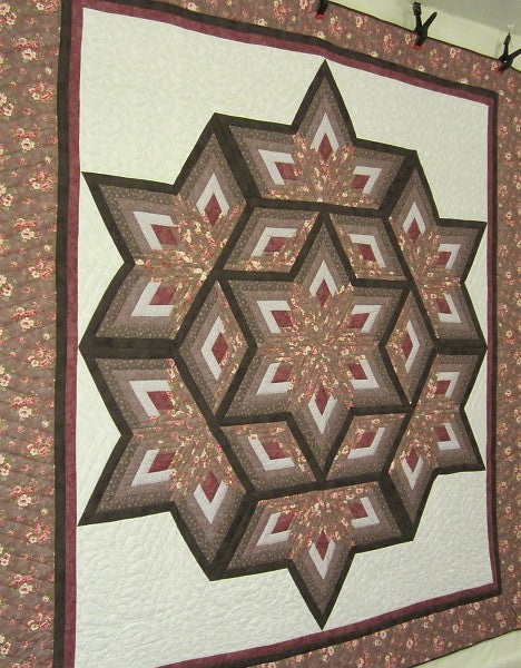 Diamond Star Galaxy Amish Quilt 102x112