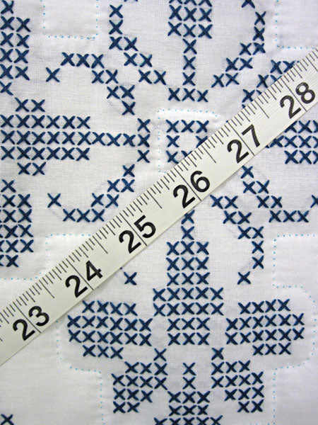 Stunning Blue White Embroidered Amish Quilt 80x103
