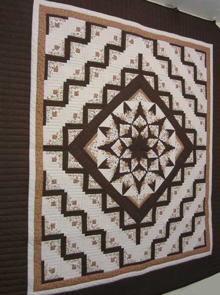 Terra Glow Twinkling Star Amish Quilt 103x117