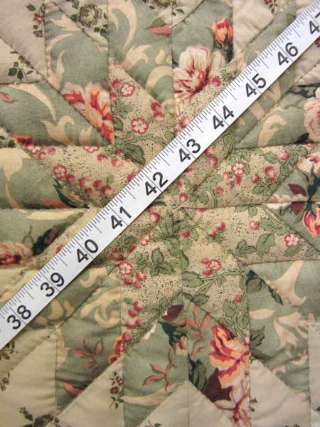 Elegant Ecru Lone Star Patchwork Amish Quilt 98x110