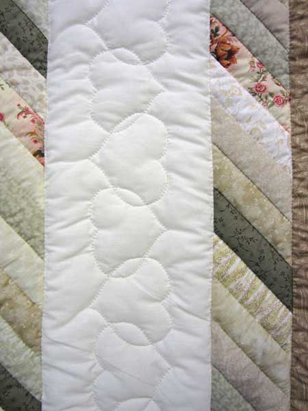 Elegant Ecru Lone Star Patchwork Amish Quilt 98x110