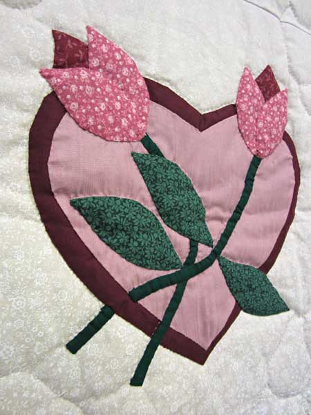 Heart Rose Bud Applique Amish Quilt 101x111