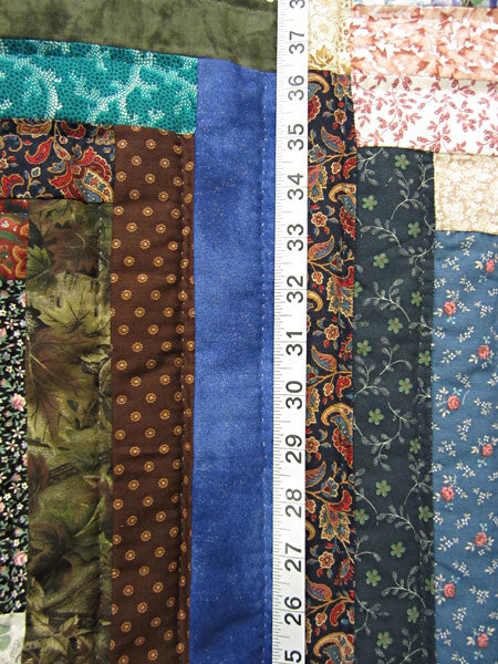 Grandmas Scrap Log Cabin Patchwork Amish Quilt 106x109