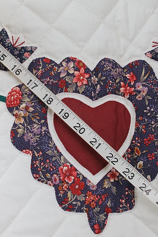 Heart of Roses Applique Amish Quilt 98x107