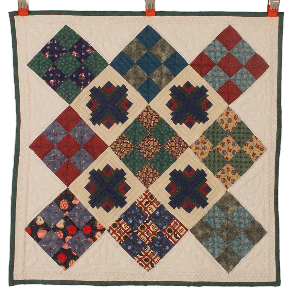 Log Cabins in Town Square Amish Patchwork Wall Hanging Quilt W14004PVSS