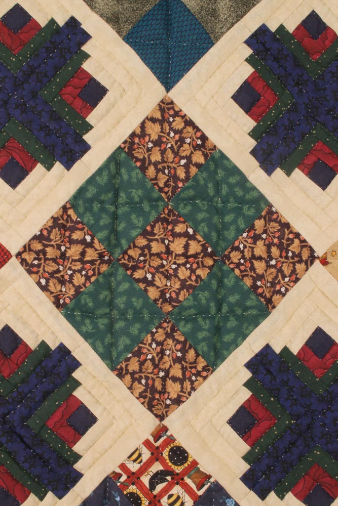 Log Cabins in Town Square Amish Patchwork Wall Hanging Quilt W14004PVSS