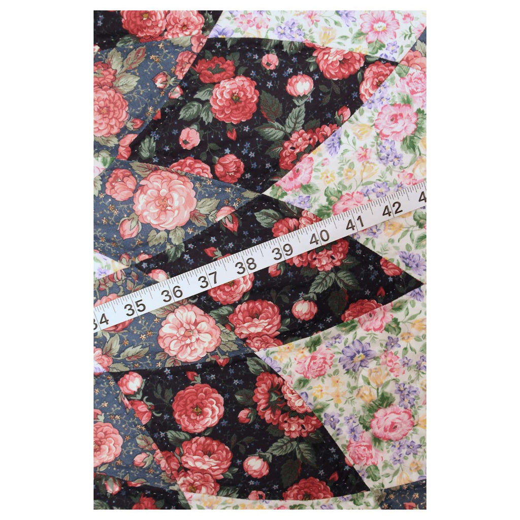 Dahlia Patchwork King Amish Quilt 103x107